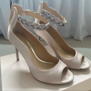 Badgley Mischka heels